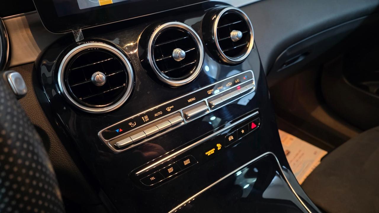 Mercedes GLC 200 d 4Matic Premium Plus AMG