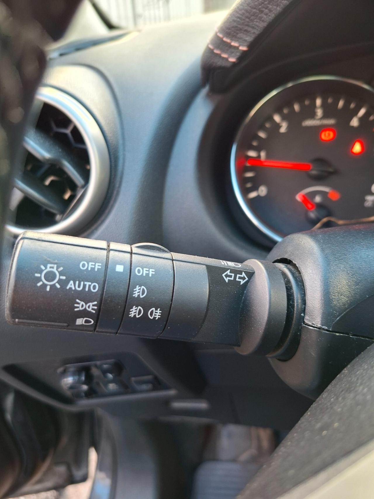 Nissan Qashqai 1.5 dCi DPF 360