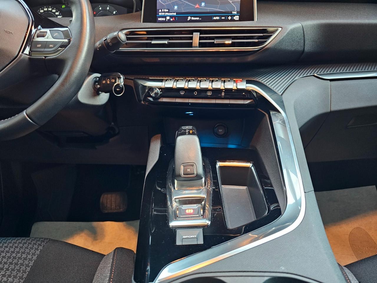 Peugeot 3008 BlueHDi 130 S&S EAT8 Business