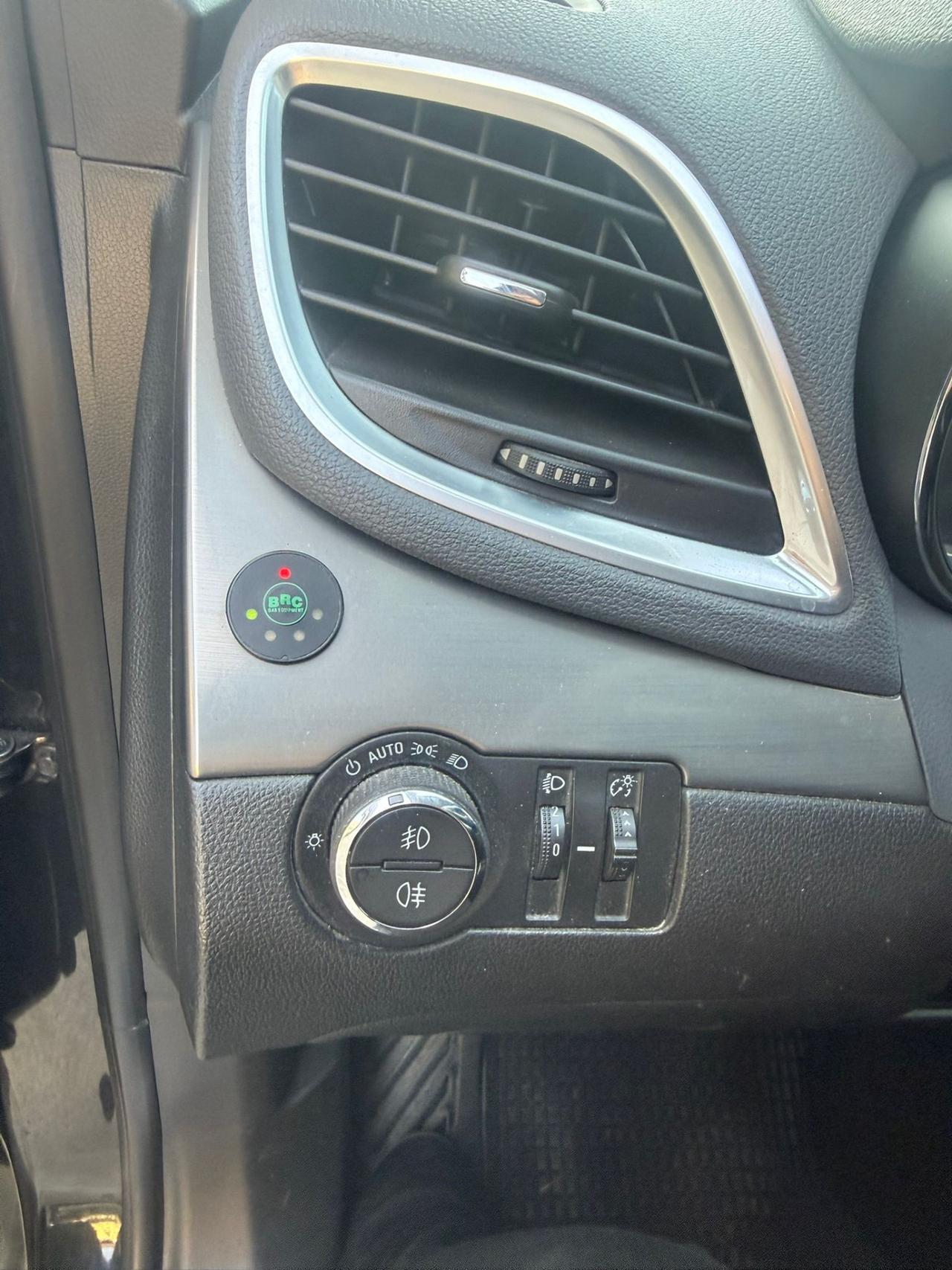 Opel Mokka 1.6 EcoFlex 115CV Cosmo BENZINA METANO