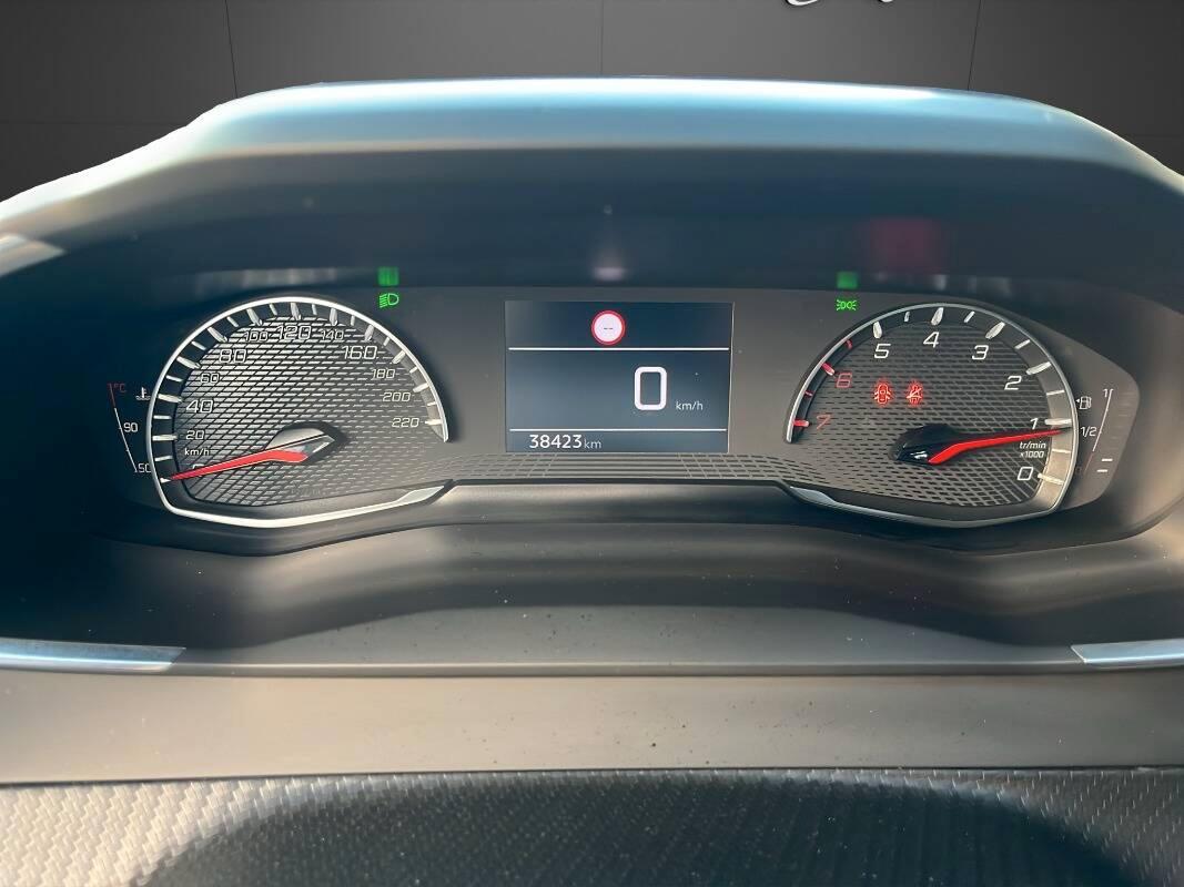 Peugeot 2008 1.2 puretech Active Pack s&s 100cv