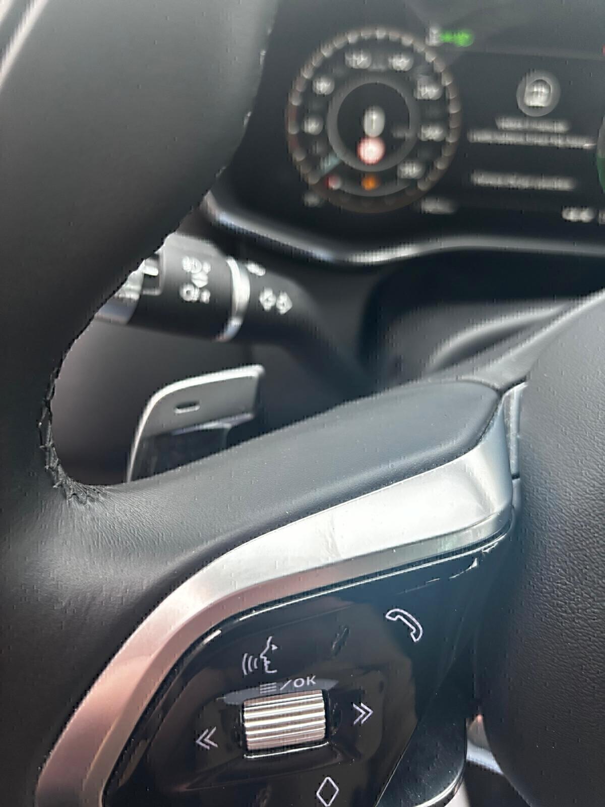 Jaguar F-Pace 2.0 PHEV 404 CV automatico 9.000KM