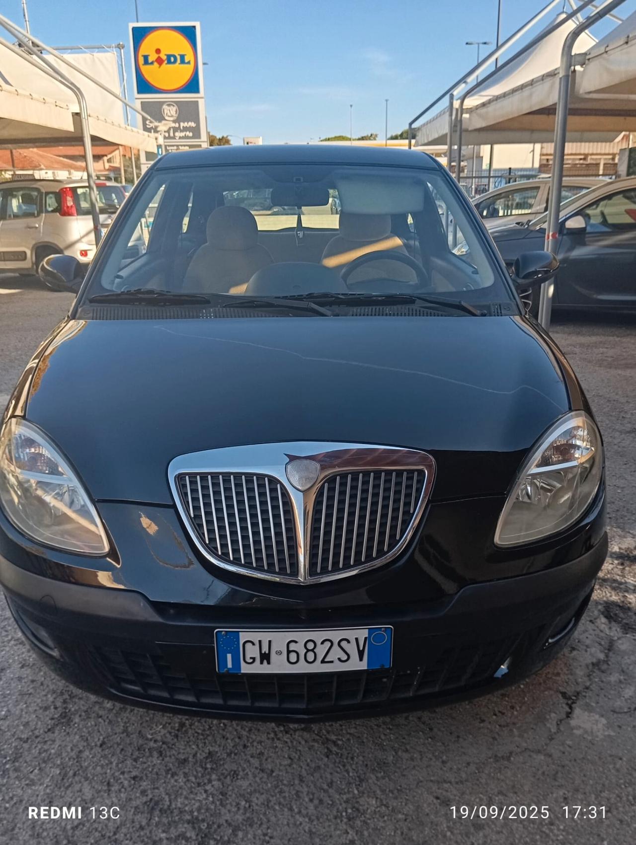Lancia Ypsilon 1.2 Argento