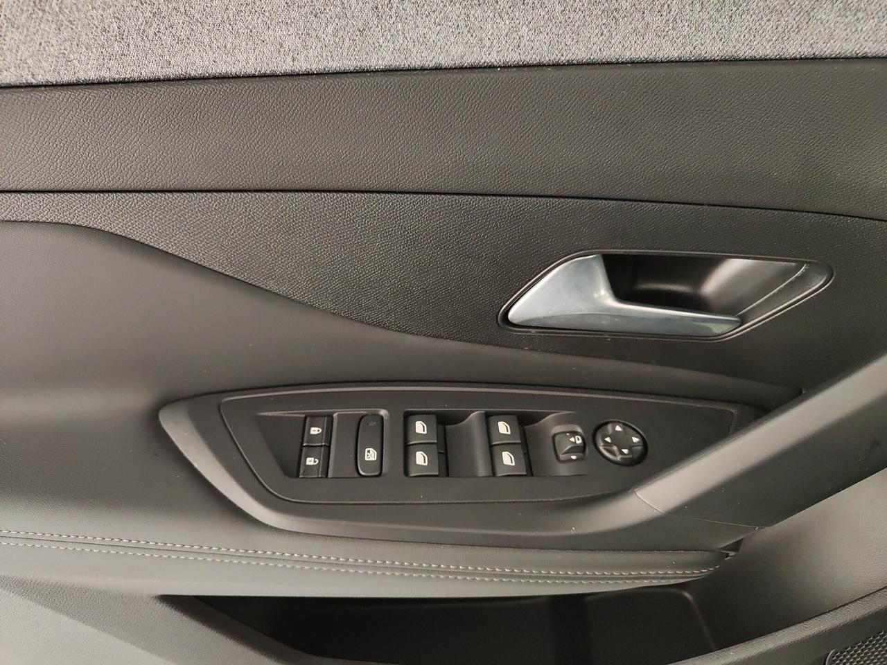 Peugeot 308 BlueHDi 130 S&S EAT8 Allure