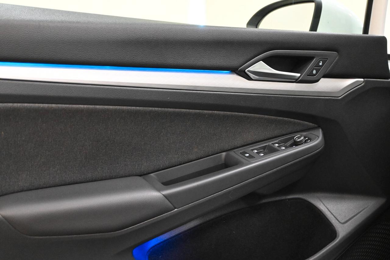 VOLKSWAGEN Golf 8ª serie Golf 1.0 TSI EVO Life