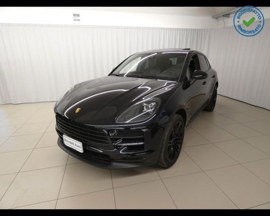 PORSCHE Macan 2.0