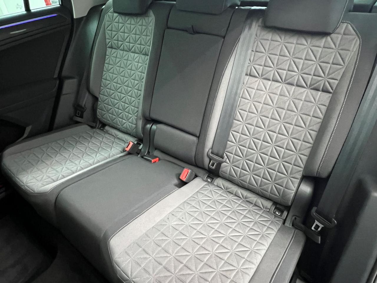 VOLKSWAGEN Tiguan II 2021 Tiguan 2.0 tdi Life 150cv dsg