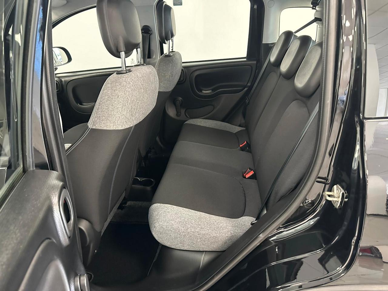 Fiat Panda 1.0 FireFly S&S Hybrid City Cross