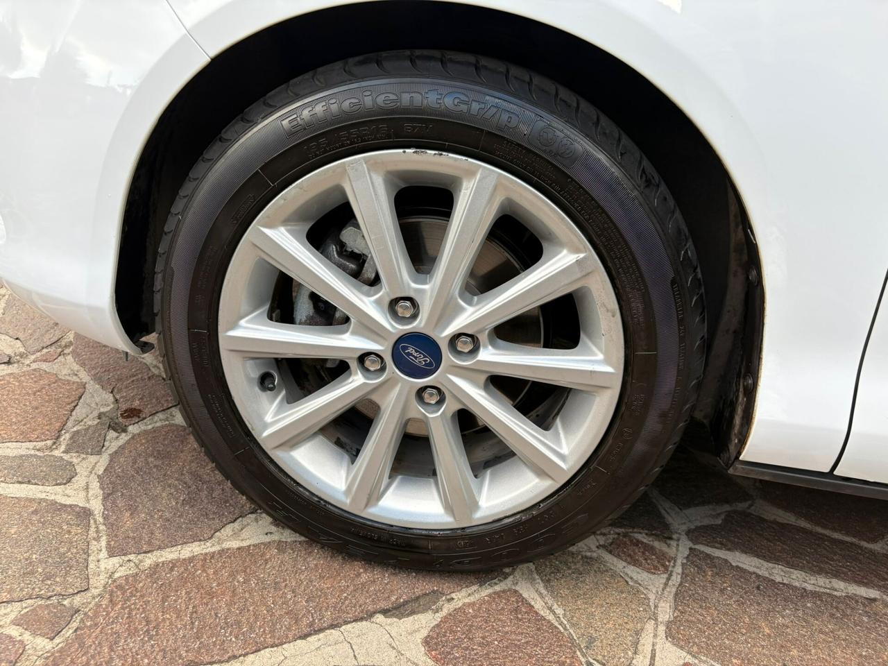 Ford B-Max 1.4 90 CV GPL Titanium