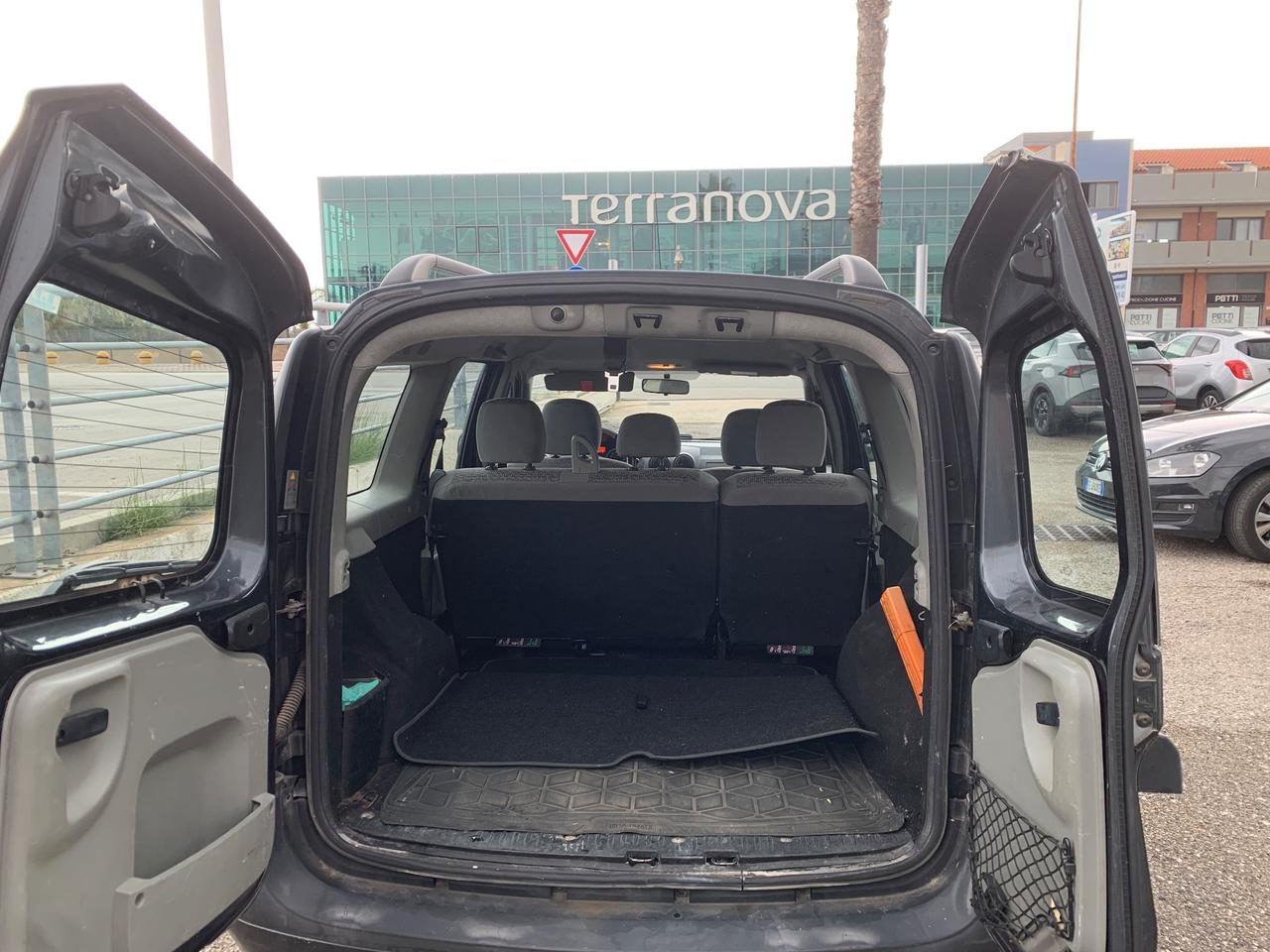 Dacia Logan MCV 1.6 5 posti Ambiance