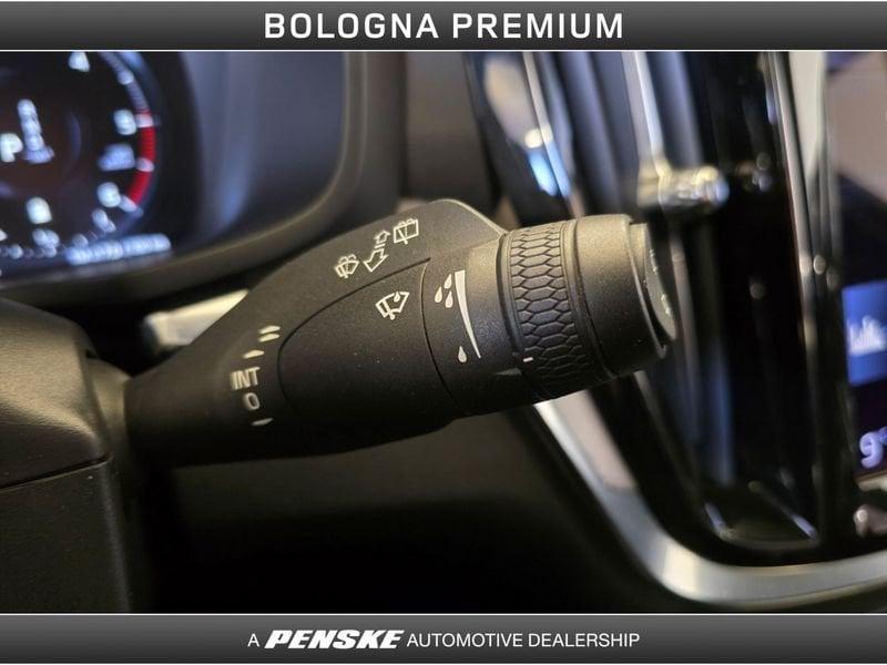 Volvo V60 V60 B4 (d) Geartronic Momentum Business