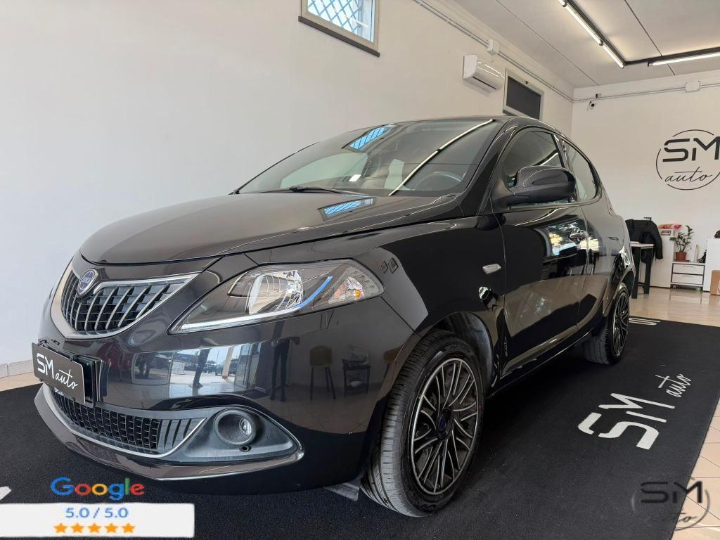 Lancia Ypsilon 1.0 firefly hybrid Gold s&s 70cv 5p.ti