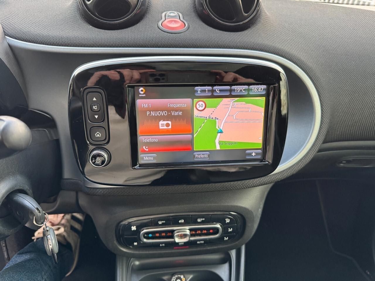 Smart ForTwo 70 1.0 GPL twinamic Prime LED PELLE
