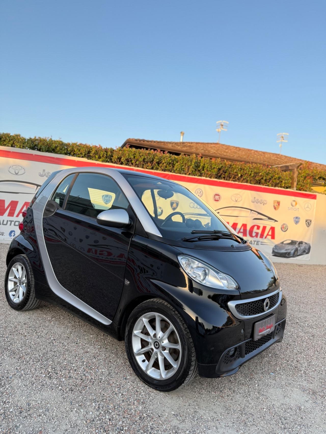 Smart ForTwo 1000 52 kW MHD coupé passion