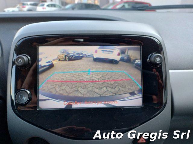 TOYOTA Aygo 1.0 VVT-i 72 CV x-play-GARANZIA FINO 36 MESI