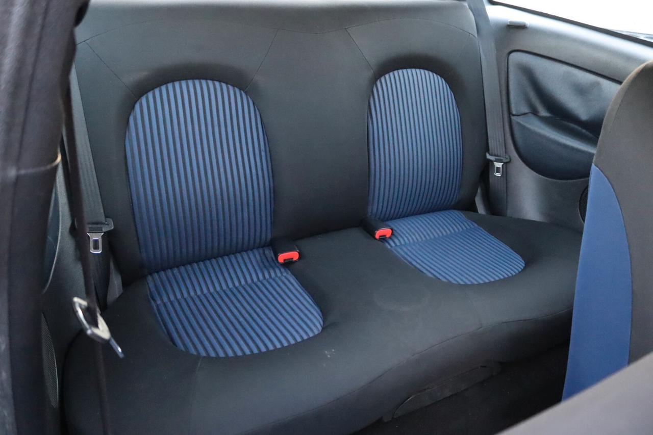Lancia Ypsilon 1.3 MJT 75 CV Oro