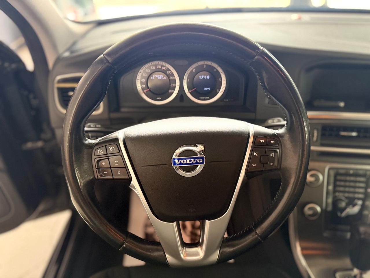 Volvo V60 D3 Geartronic Summum