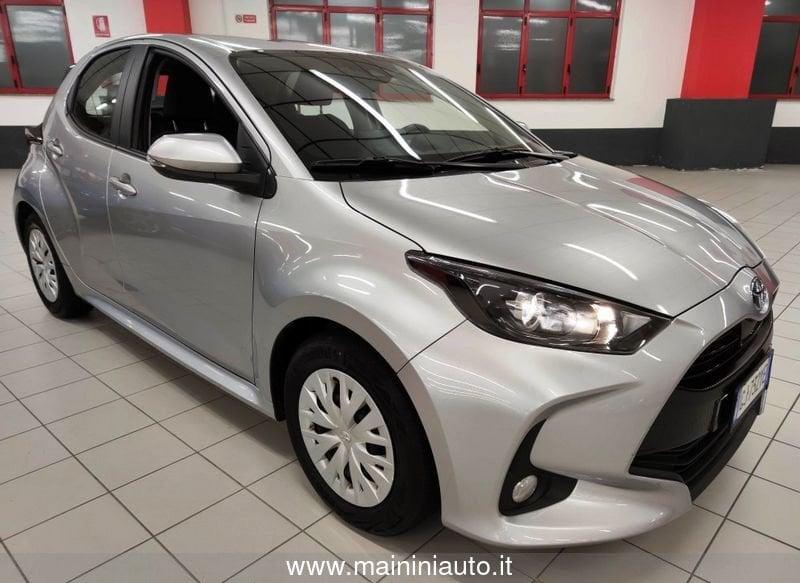 Toyota Yaris 1.5 Hybrid 116cv 5p Business Automatica + Car Play