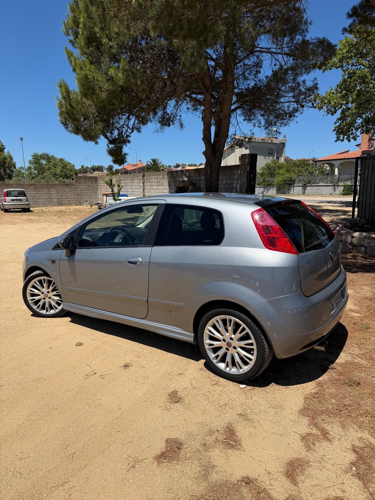 Grande punto 1.9 multijet 130cv