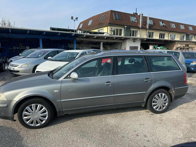 VOLKSWAGEN Passat neopatentati Bellissima 1.9 TDI/130CV Cat H.line