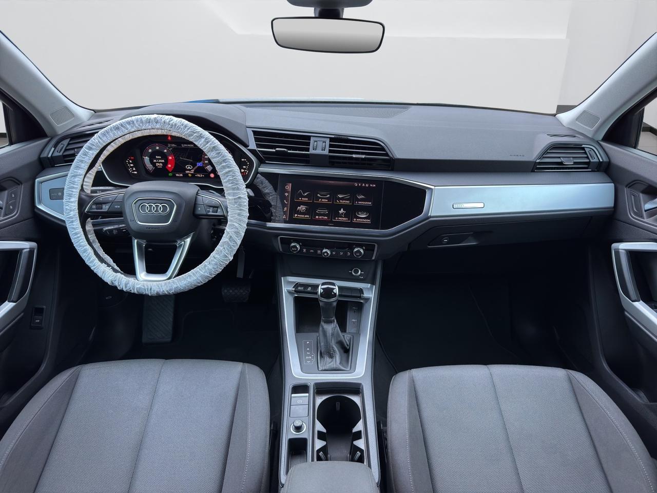 AUDI Q3 SPB 35 TDI S TRONIC IDENTITY BLACK - MY21