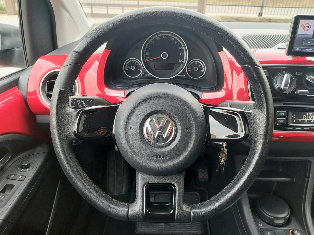 VOLKSWAGEN up! 1.0 75cv 3p. High up! ASG - 2014