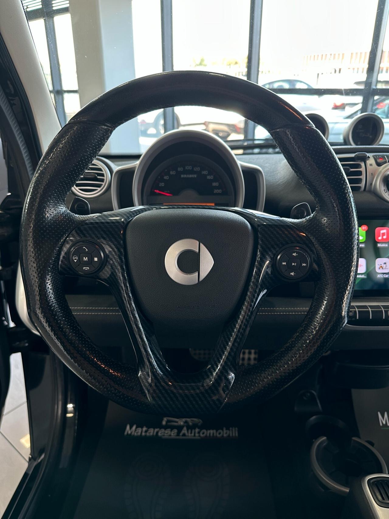 Smart BRABUS 1.0cc 102cv CarPlay PelleTotale Navi FINANZIABILE GARANZIA PERMUTE