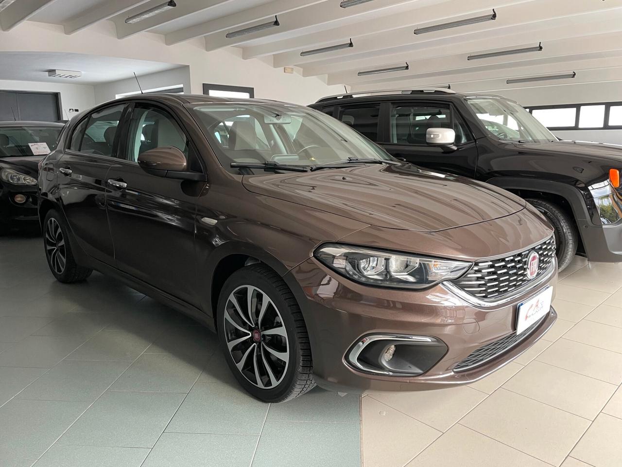 Fiat Tipo 1.6 Mjt S&S 5 porte Lounge