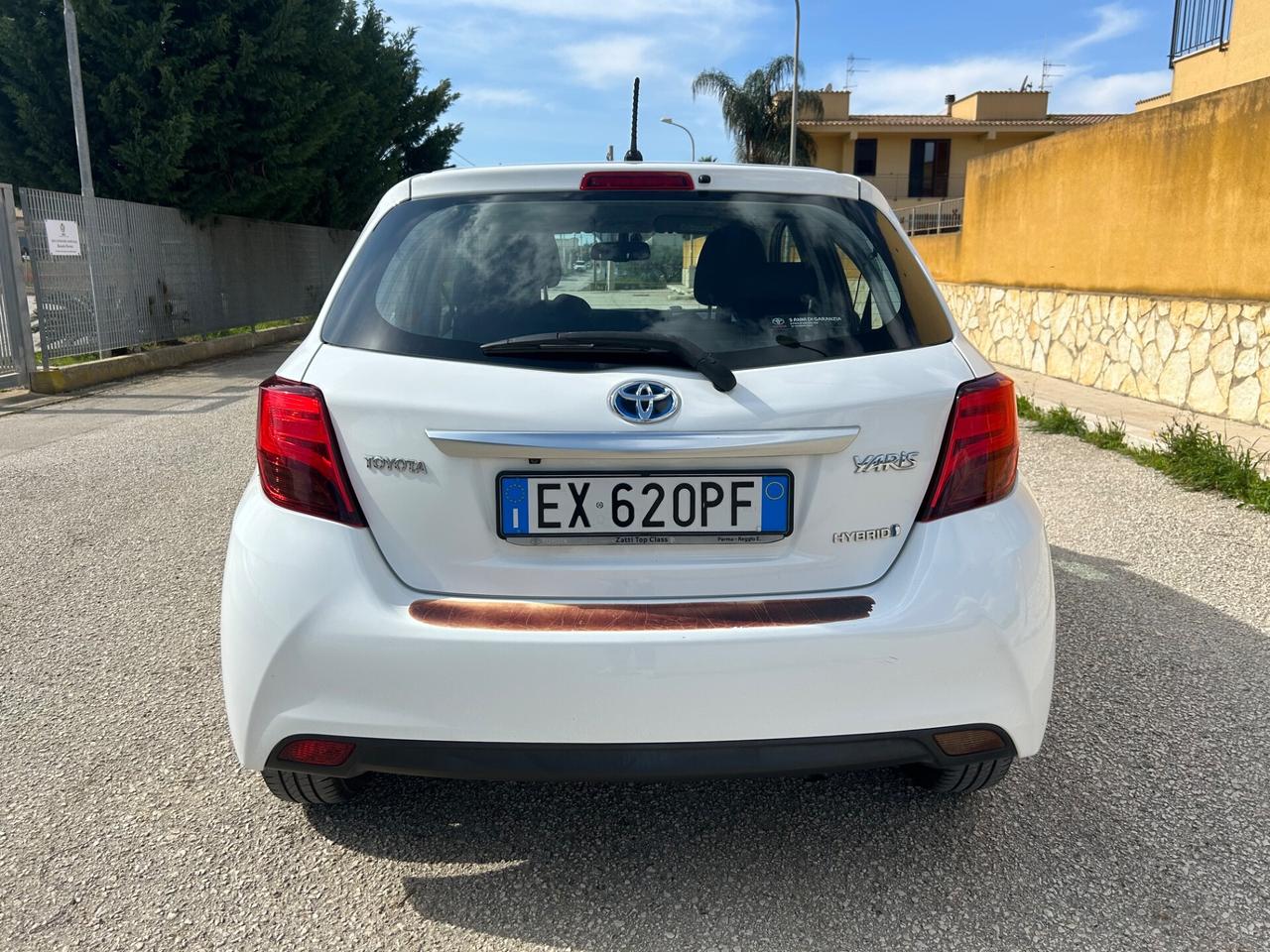 Toyota Yaris 1.5 Hybrid 5 porte Active