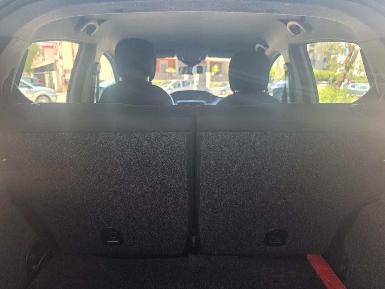 Lancia Ypsilon 1.0 FireFly 5 porte S&S Hybrid Gold
