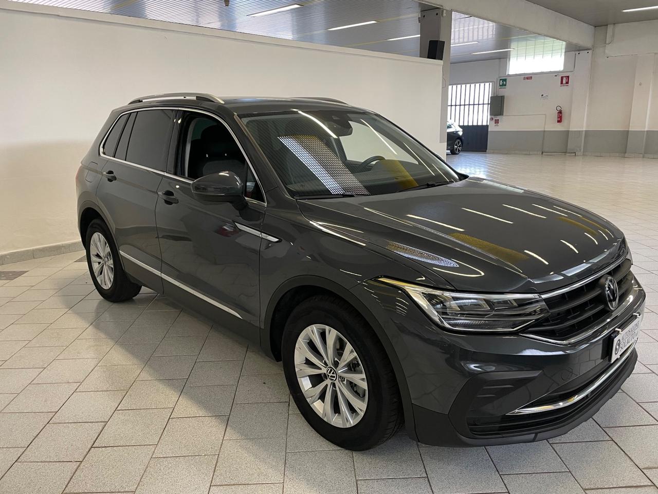 Volkswagen Tiguan 2.0 TDI 150 CV SCR DSG Life