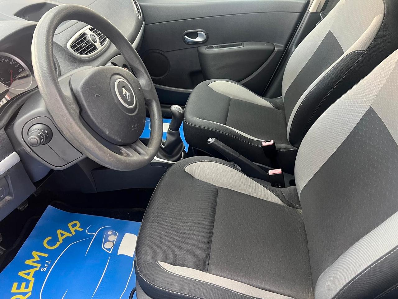 Renault Clio 1.2 75CV 5p. Benzina - Ok neopatentat