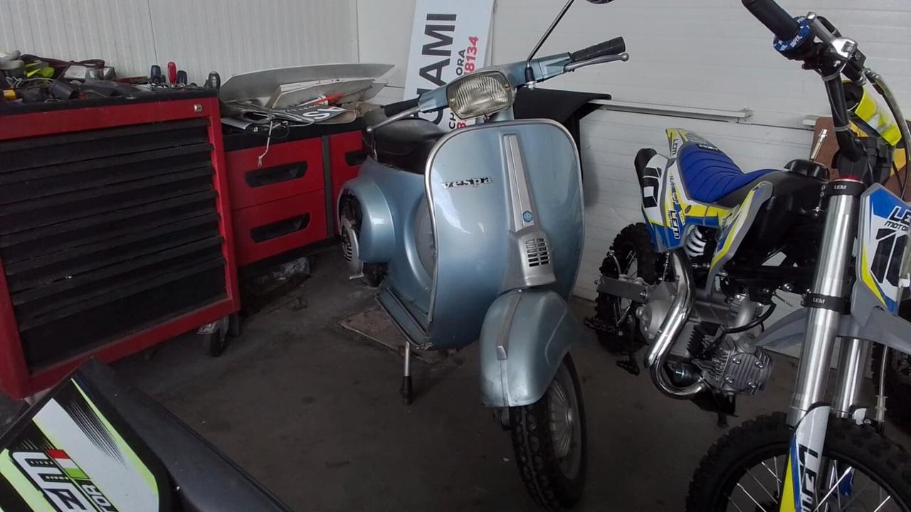 Piaggio Vespa 50 Special