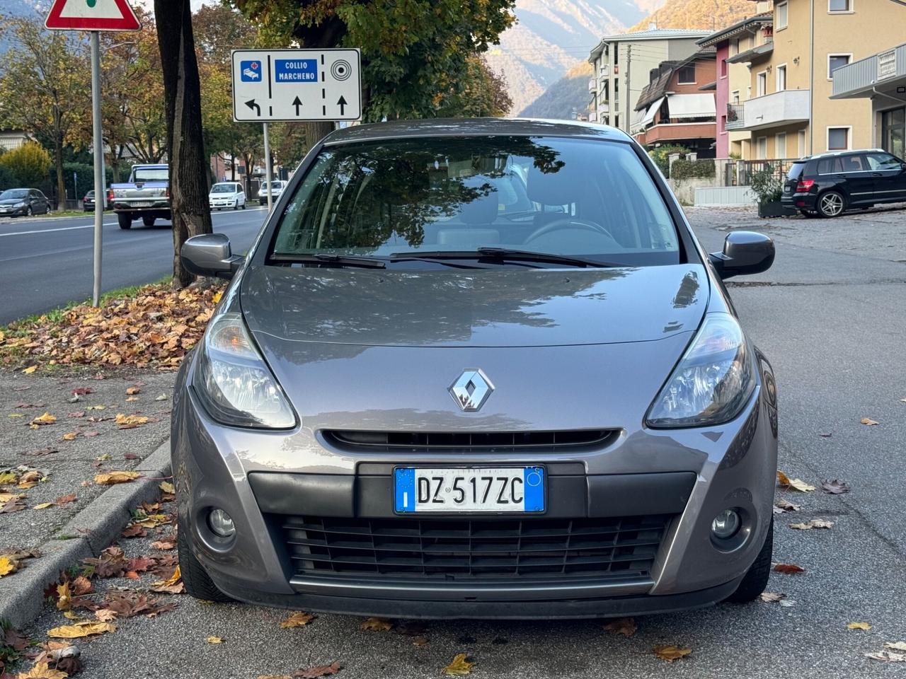 Renault Clio 1.2 16V 5 porte- GPL - NEOPATENTATI - CINGHIA GIA' FATTA