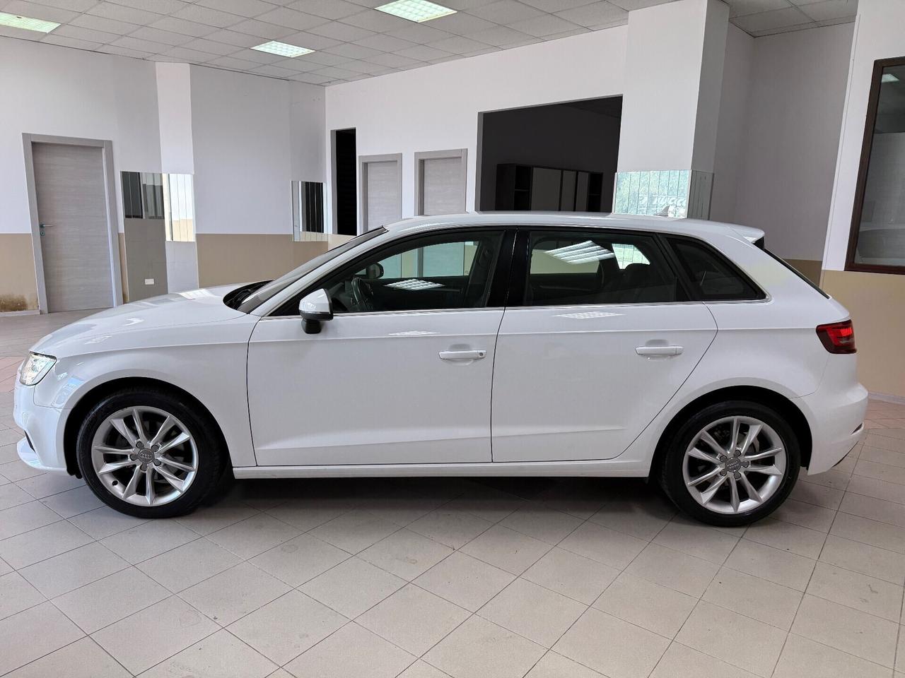 Audi A3 1.6 TDI 116 CV Sport 5 Porte Manuale