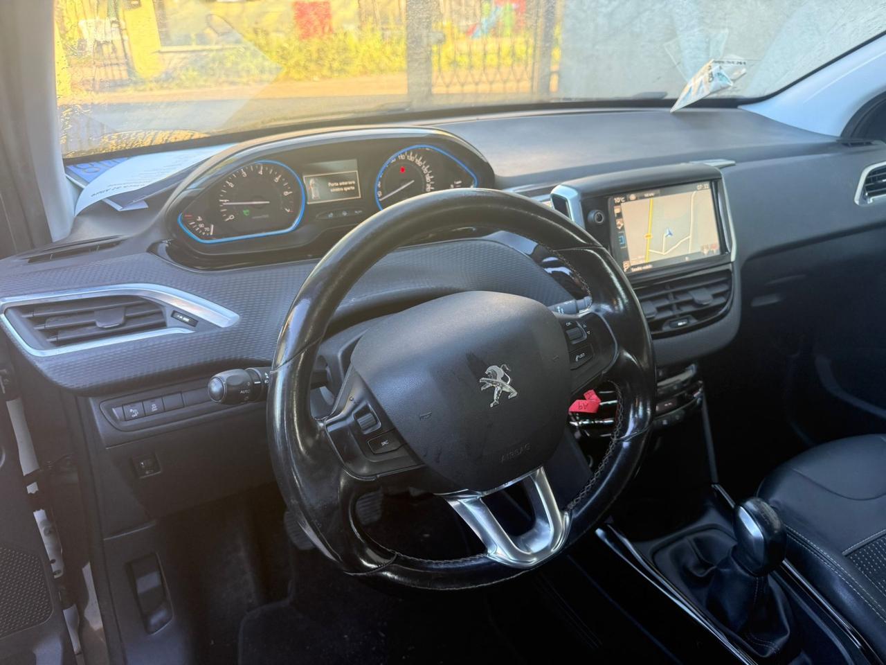 Peugeot 2008 PureTech 82CV Allure