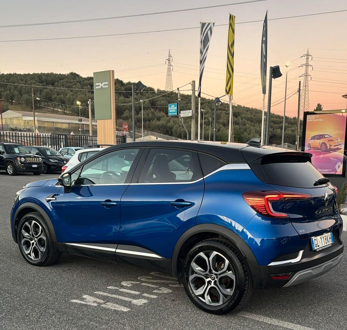 Renault Captur Full Hybrid E-Tech 145 CV Techno