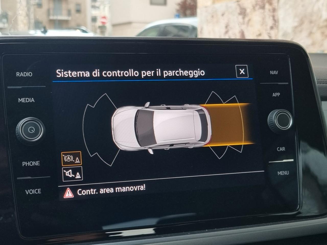 Volkswagen T-Roc 1.0 TSI 110 CV life