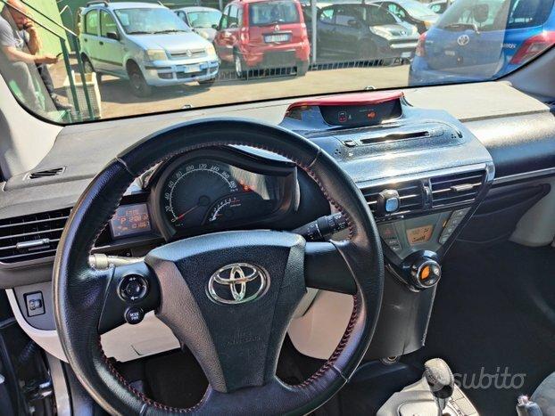 Toyota iQ AUTOMATICA