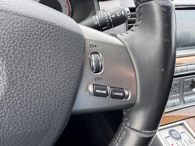 Jaguar XF 2.7D V6 Premium Luxury