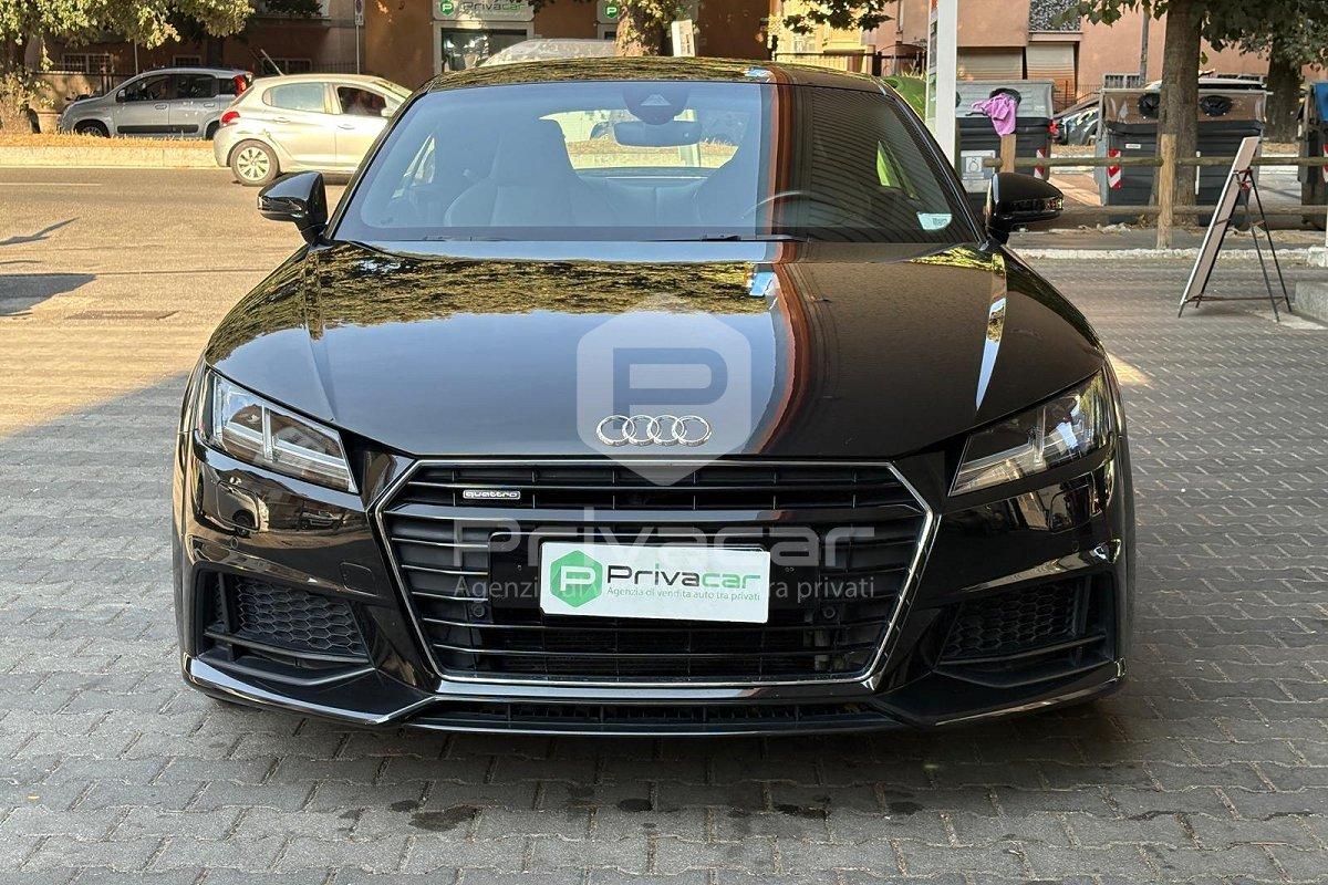 AUDI TT Coupé 2.0 TFSI quattro S tronic S line