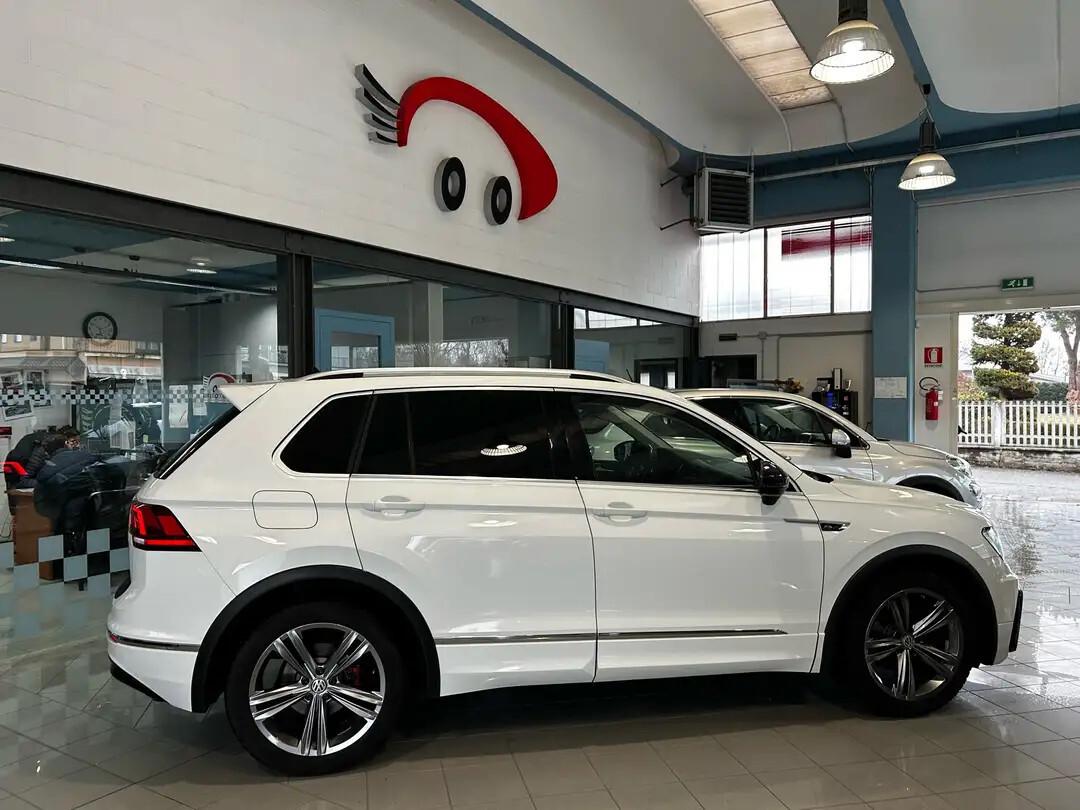 Volkswagen Tiguan 1.4 TSI Sport BlueMotion Technology, R-LINE EXTERIOR