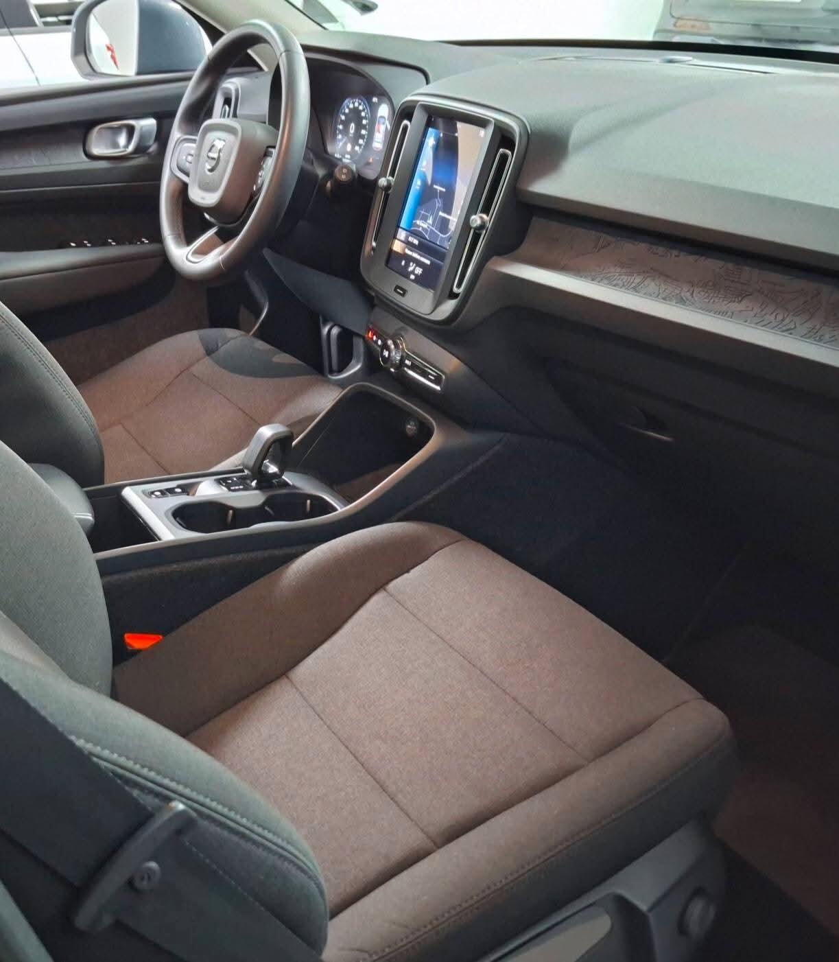 Volvo XC40 automatica 26.000km unico proprietario