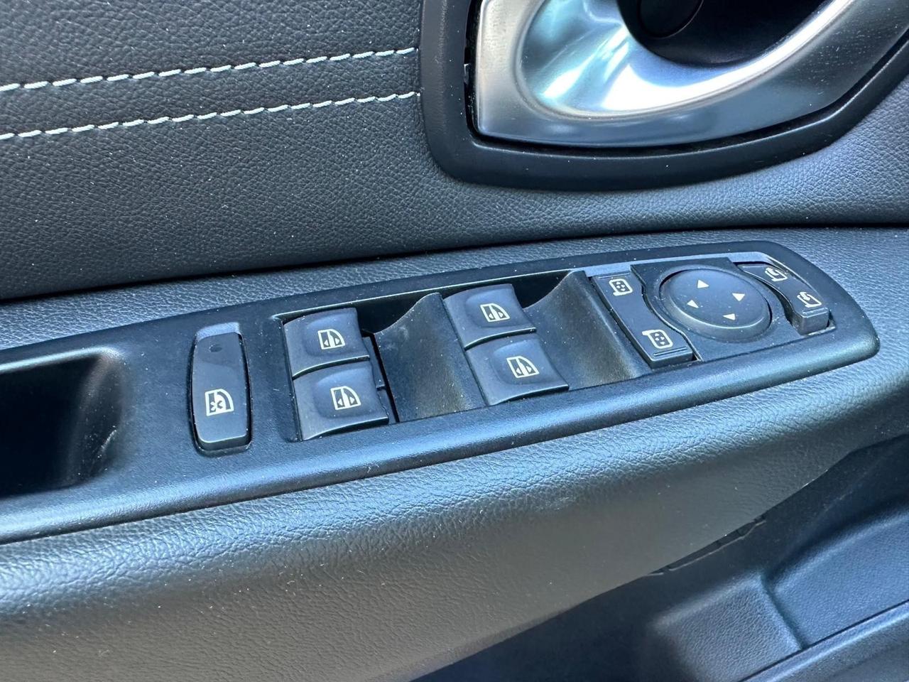 Renault Scenic Scénic XMod Cross 1.5 dCi 110CV Start&Stop Energy