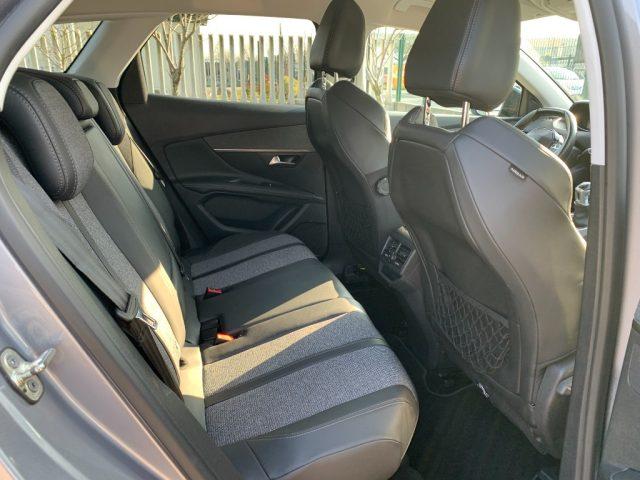 PEUGEOT 3008 PureTech T 130 S&S Allure