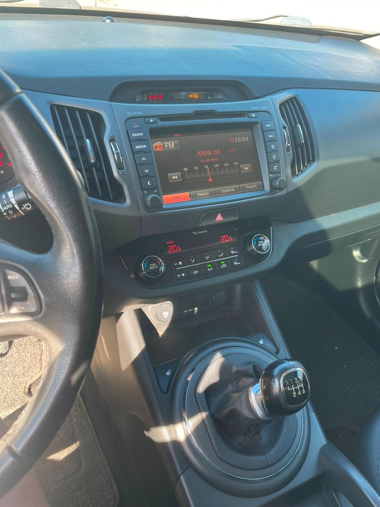 Kia Sportage 1.7 CRDI VGT 2WD Active