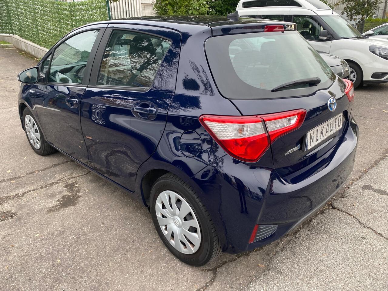Toyota Yaris 1.5 Hybrid 5 porte Active