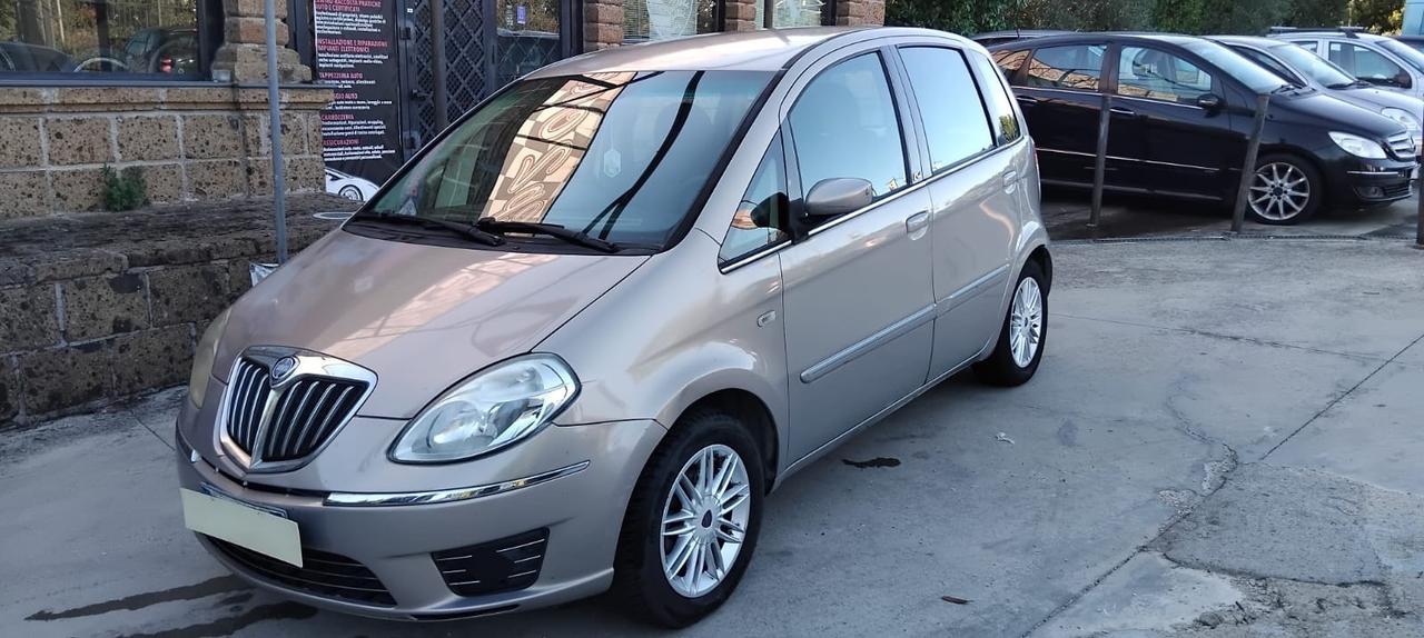 Lancia MUSA 1.4 cambio automático