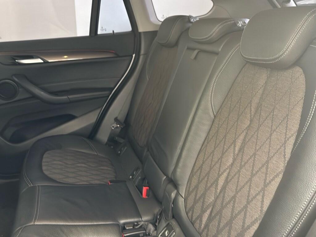 BMW X1 18 d xLine sDrive Steptronic