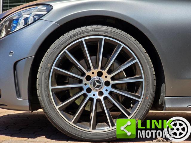 MERCEDES-BENZ C 220 d FULL 4Matic Coupé Premium Plus AMG Night 194 CV